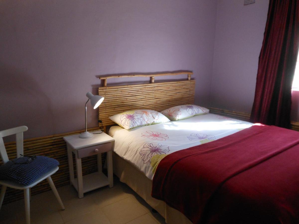 Amber Lagoon Backpackers Lodge Vleirivier Экстерьер фото